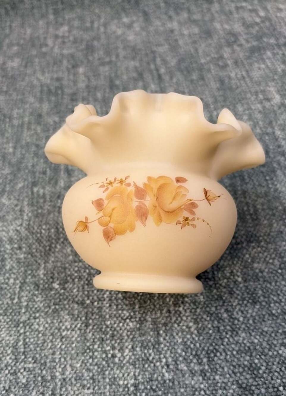 Vintage Fenton Custard Satin Glass Hand Painted Ruffled Rose Bowl Vase